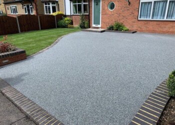 Gravel Driveways Contractors In Timperley