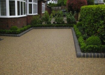 Gravel Driveways Contractors In Timperley