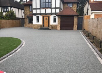 Gravel Driveways Contractors In Timperley